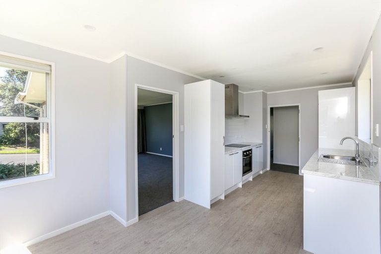 Photo of property in 10 Tavistock Street, Westown, New Plymouth, 4310