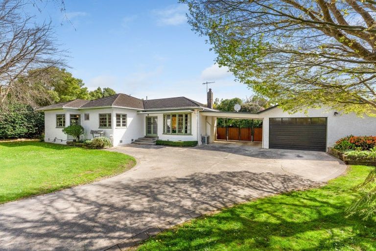 Photo of property in 79 Pahiatua Street, Hokowhitu, Palmerston North, 4410