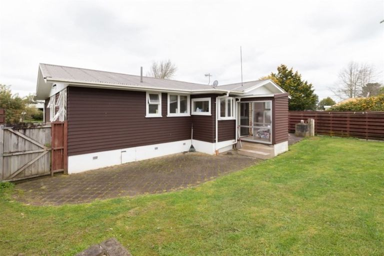 Photo of property in 10 Joanna Place, Deanwell, Hamilton, 3206