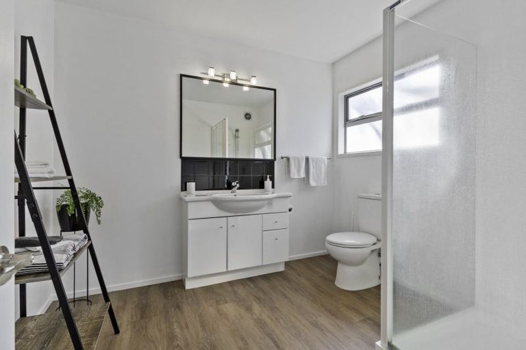 Photo of property in 118 Brook Place, Whangamata, 3620