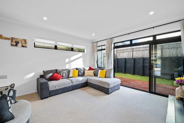 Photo of property in 6a Nohoanga Road, Karaka, Papakura, 2113