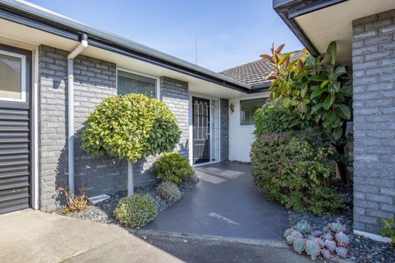 Photo of property in 100 Princes Drive, Britannia Heights, Nelson, 7010