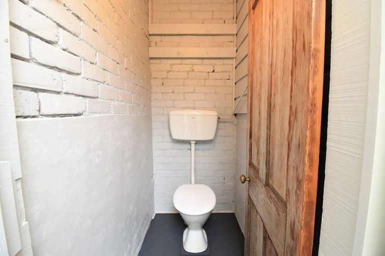 Photo of property in 10 Saint Heliers Court, Clyde Hill, Dunedin, 9011