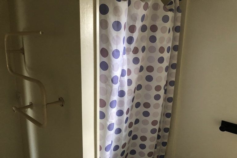 Photo of property in 31 Second Avenue, Avenues, Whangarei, 0110