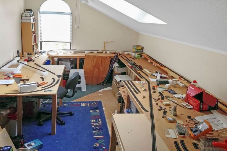 Photo of property in 5 Pigeonwood Lane, Albany, Auckland, 0632