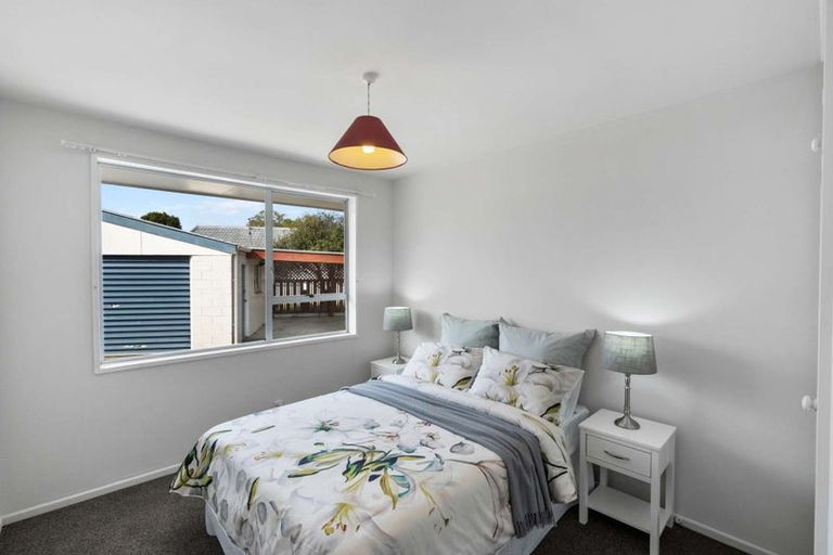 Photo of property in 34 Valecrest Avenue, Parklands, Christchurch, 8083