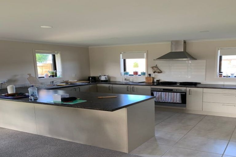 Photo of property in 1 Ribbonwood Close, Te Kauwhata, 3710