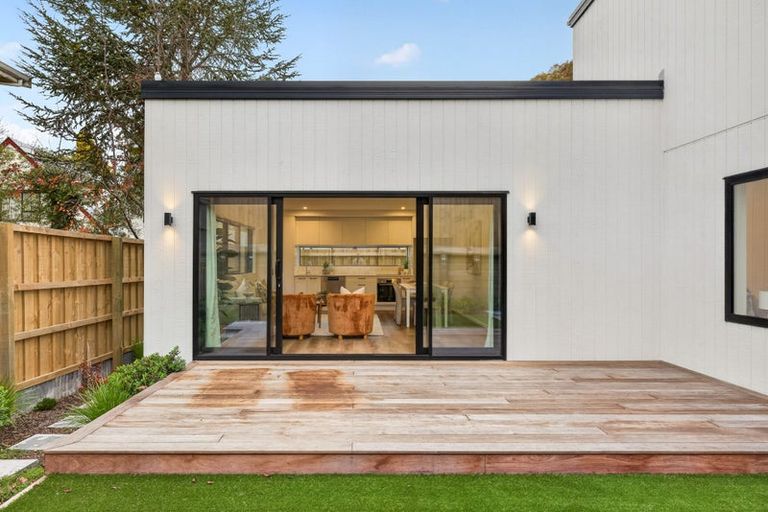 Photo of property in 12a Darley Street, Somerfield, Christchurch, 8024