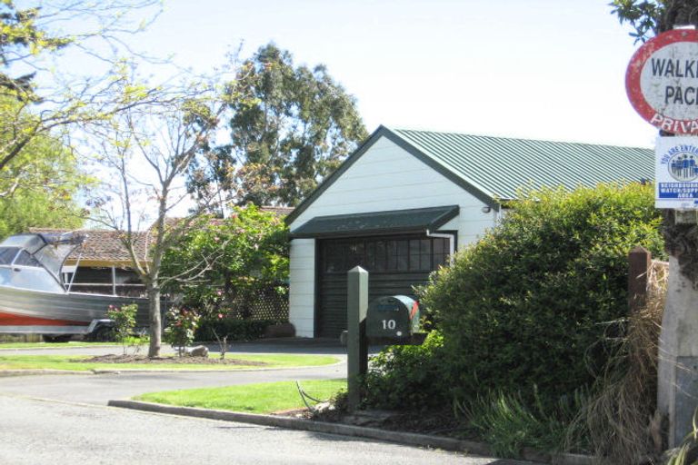 Photo of property in 10 Thetford Chase, Stoke, Nelson, 7011