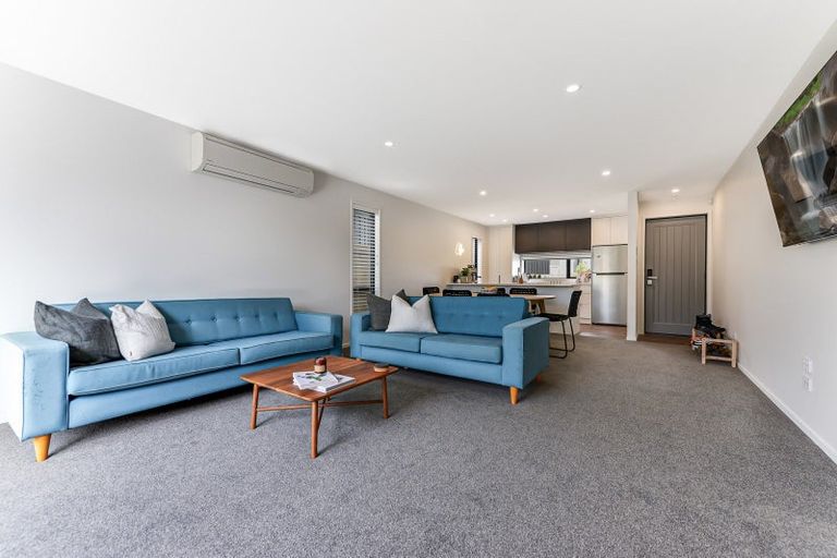 Photo of property in 72 Jacks Landing Drive, Hamilton Lake, Hamilton, 3204