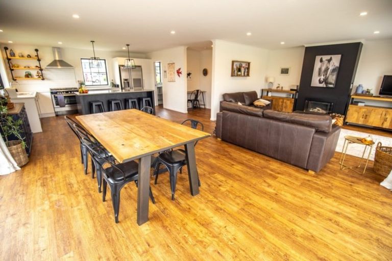 Photo of property in 19 O'sullivan Drive, Matamata, 3400