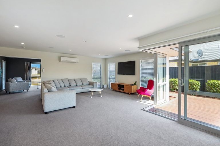 Photo of property in 14 Strauss Drive, Rolleston, 7614