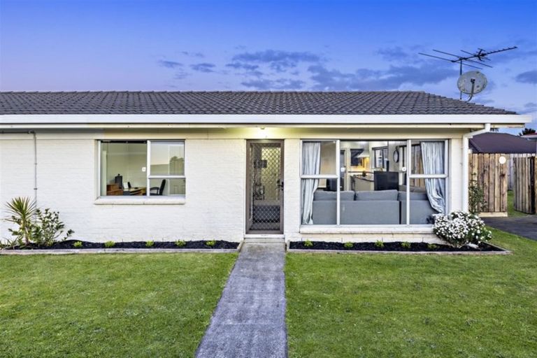 Photo of property in 10/97 Coronation Road, Papatoetoe, Auckland, 2025