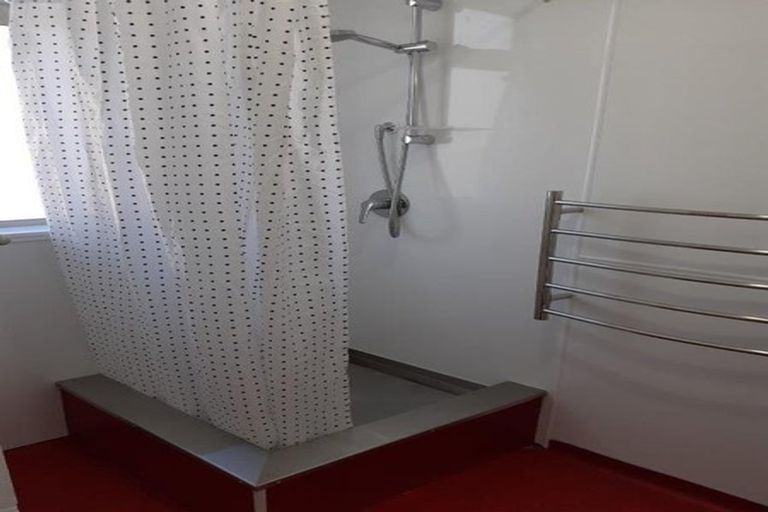 Photo of property in Fairmont Flats, 5a/20 Maarama Crescent, Aro Valley, Wellington, 6021