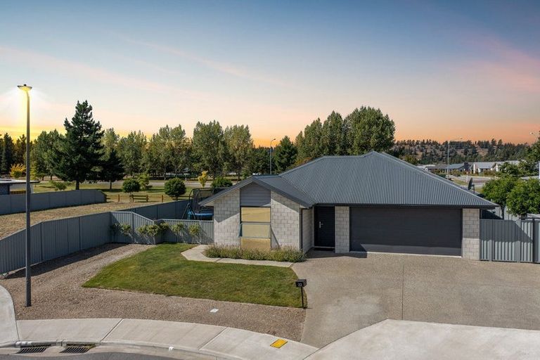 Photo of property in 22 Brooke Place, Alexandra, 9320