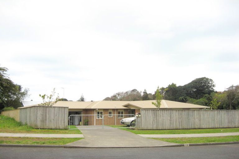 Photo of property in 12 Davies Road, Hurdon, New Plymouth, 4310
