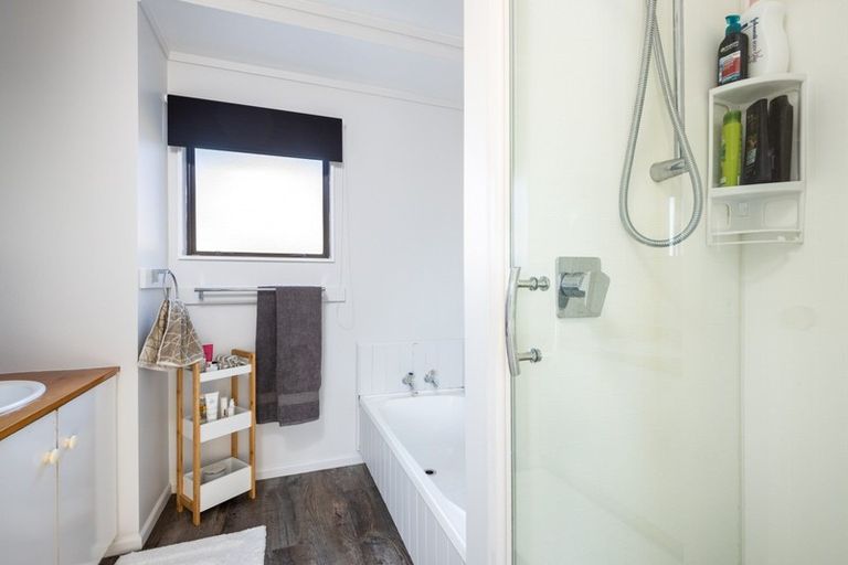 Photo of property in 16 Aratapu Street, Waitara, 4320