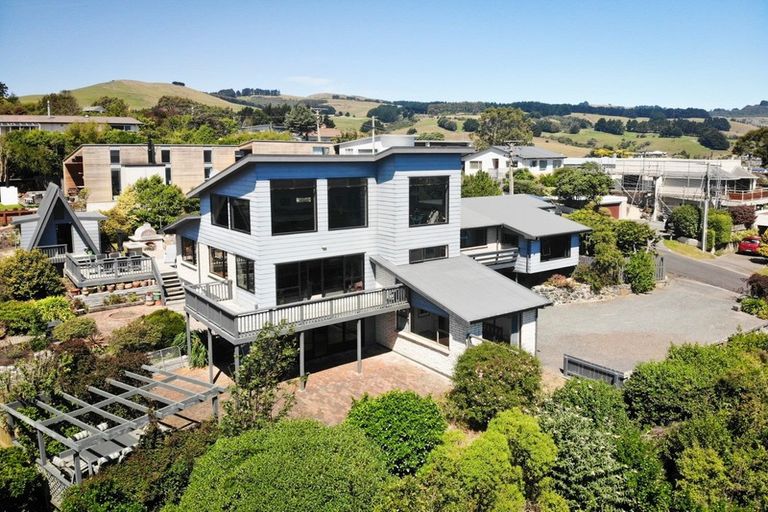 Photo of property in 17 Raynbird Street, Company Bay, Dunedin, 9014