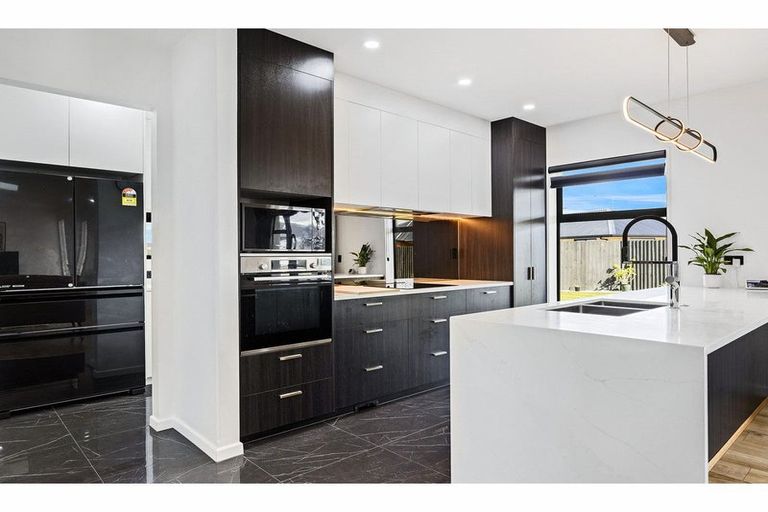 Photo of property in 10 Goodland Place, Rolleston, 7614