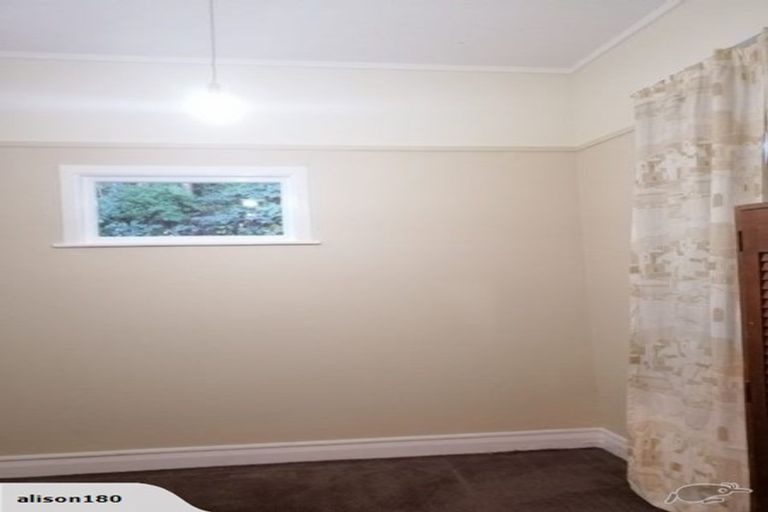Photo of property in 13 Mortimer Terrace, Aro Valley, Wellington, 6021