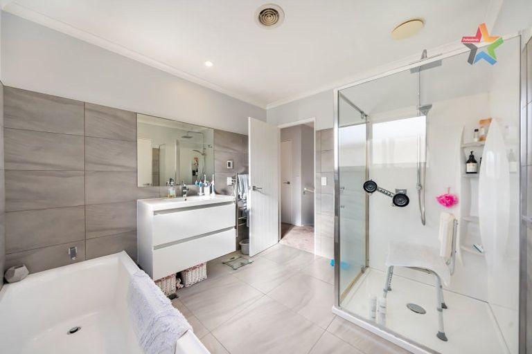 Photo of property in 23 Latimer Way, Petone, Lower Hutt, 5012