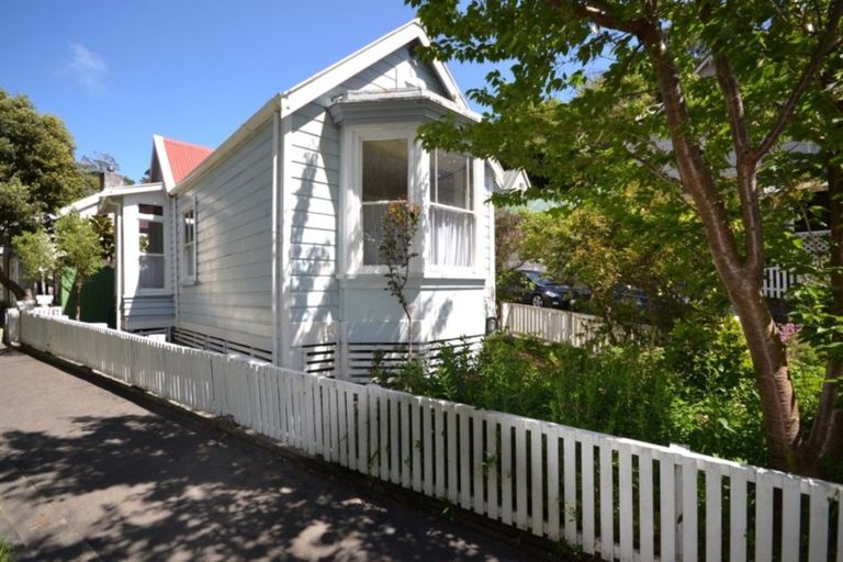 Photo of property in 200 Sydney Street West, Thorndon, Wellington, 6011