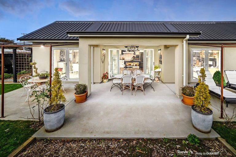 Photo of property in 52a Cologne Street, Martinborough, 5711