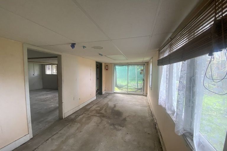 Photo of property in 16 Greenock Road, Ranui, Auckland, 0612