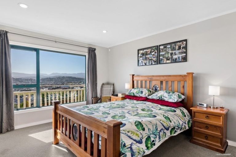 Photo of property in 42 Lerwick Terrace, Melrose, Wellington, 6023