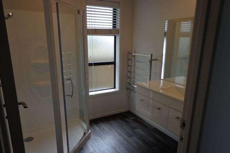 Photo of property in 1-2/10 Brunswick Street, Seaview, Timaru, 7910