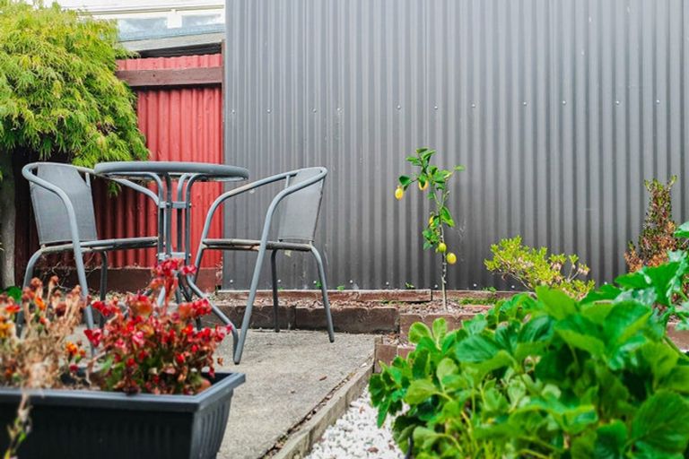 Photo of property in 32b Rutherford Street, Caversham, Dunedin, 9012