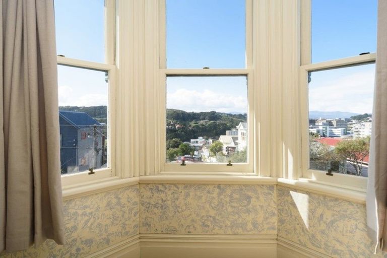 Photo of property in 58 Wright Street, Mount Cook, Wellington, 6021