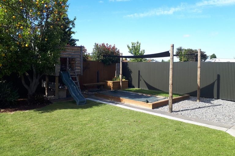 Photo of property in 77 Coverdale Street, Onekawa, Napier, 4110