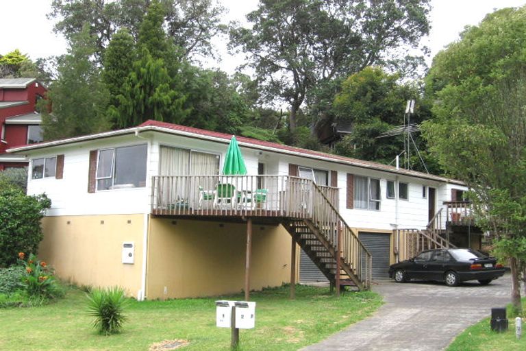 Photo of property in 1/29 Rosecamp Road, Beach Haven, Auckland, 0626