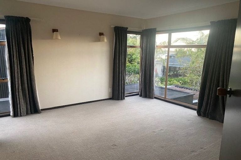 Photo of property in 1/63a Norwood Road, Bayswater, Auckland, 0622