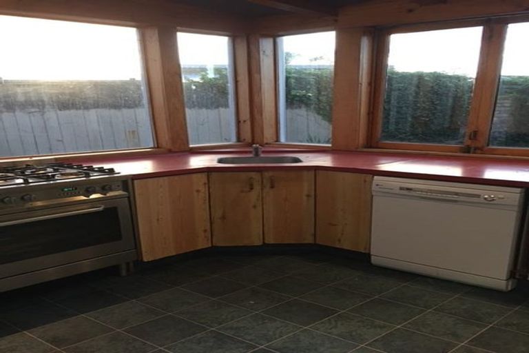 Photo of property in 214 Range Road, Papamoa Beach, Papamoa, 3118