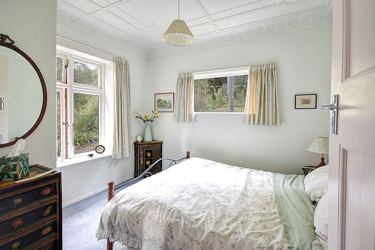 Photo of property in 3 Howard Street, Macandrew Bay, Dunedin, 9014