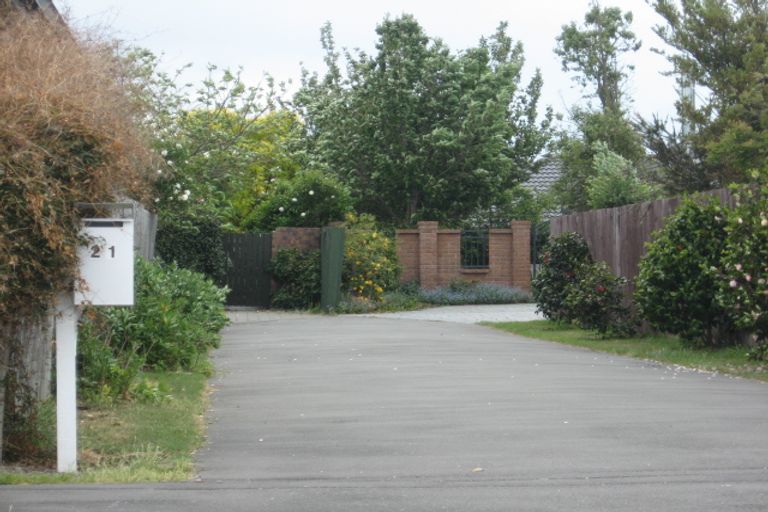 Photo of property in 21 Glastonbury Drive, Burwood, Christchurch, 8083