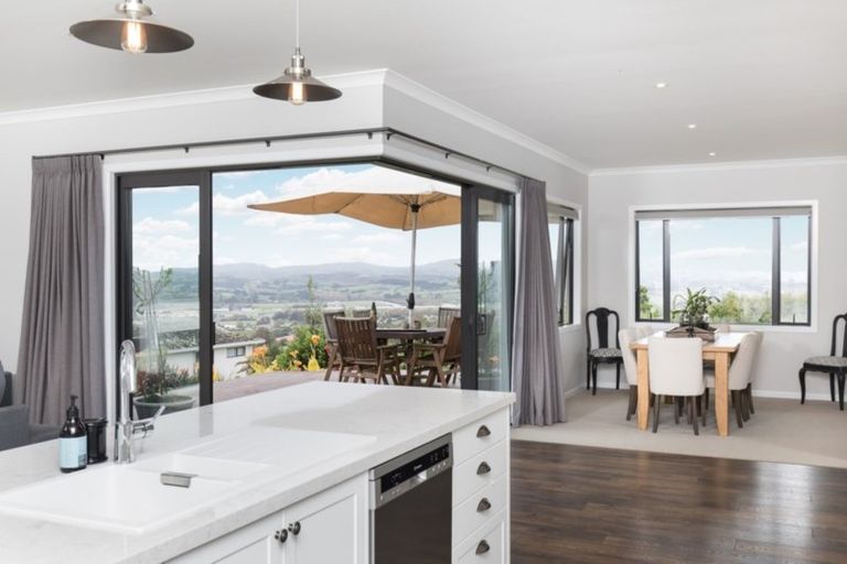 Photo of property in 10 Flynn Road, Pukekohe, 2120