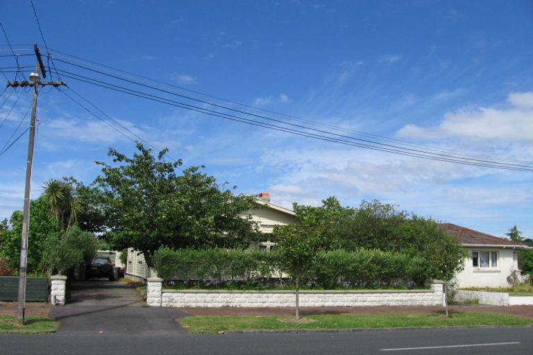 Photo of property in 9 Moa Road, Point Chevalier, Auckland, 1022