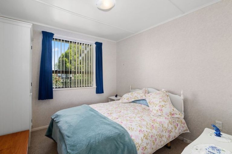 Photo of property in 10 Barron Crescent, Fenton Park, Rotorua, 3010