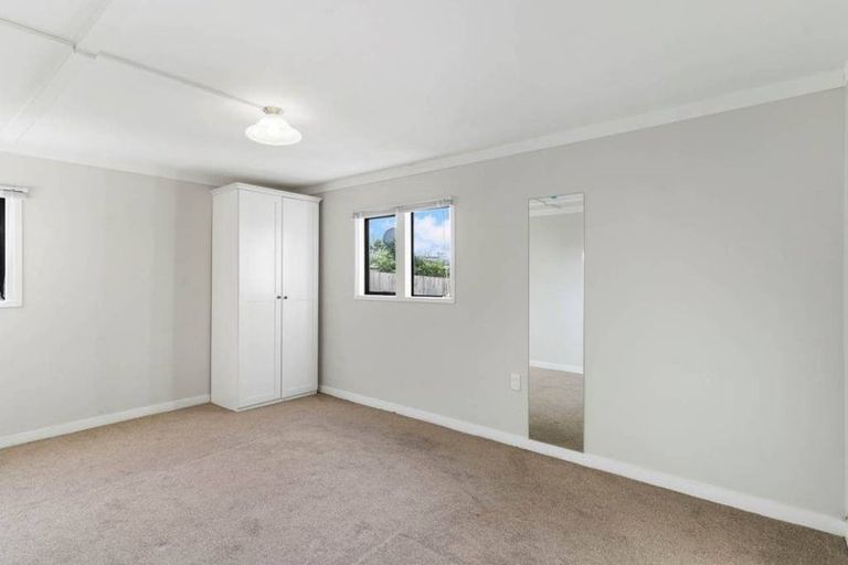 Photo of property in 32 Sidey Avenue, Clover Park, Auckland, 2019