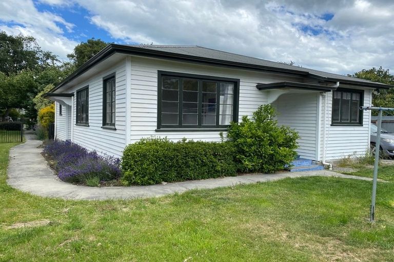 Photo of property in 19 Oak Grove, Ashburton, 7700