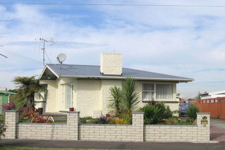 Photo of property in 38 Mears Road, St Andrews, Hamilton, 3200