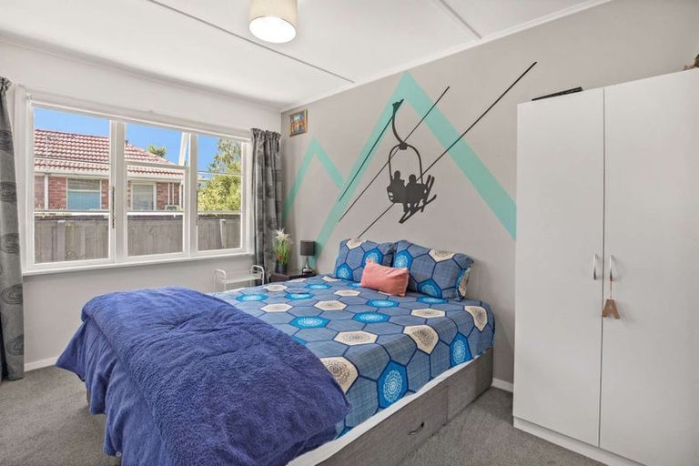 Photo of property in 9 Morrison Avenue, Northcote, Christchurch, 8052