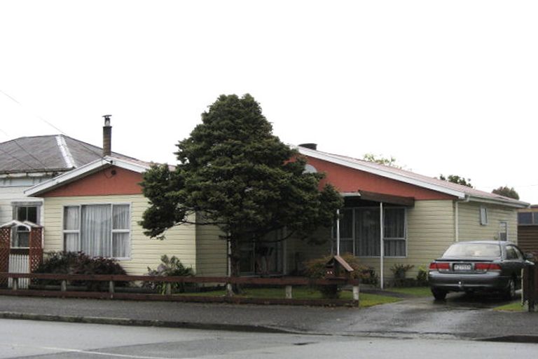 Photo of property in 44 Mill Street, Westport, 7825