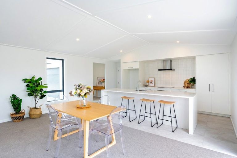 Photo of property in 6 Matau Crescent, Frimley, Hastings, 4120