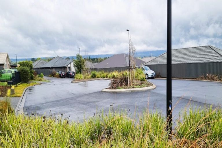 Photo of property in 22 Bridle Way, Omokoroa, 3114