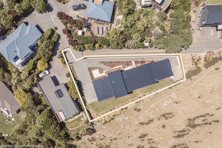 Photo of property in 4 Plains View, Mount Pleasant, Christchurch, 8081