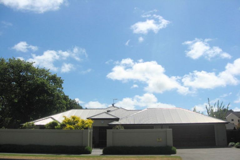 Photo of property in 352 Sawyers Arms Road, Bishopdale, Christchurch, 8053